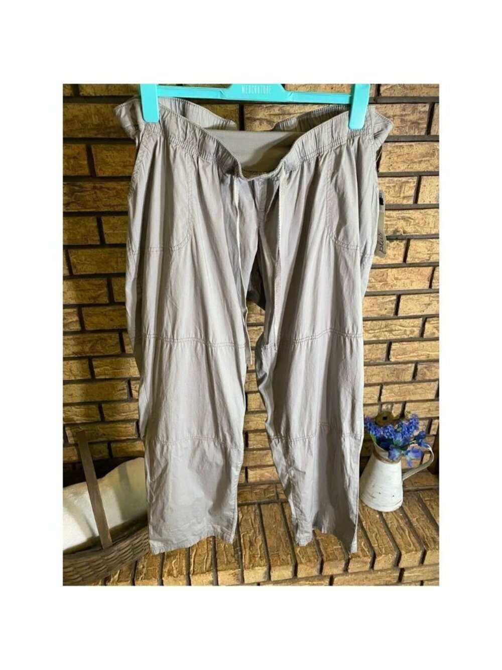 ‎Motherhood Maternity Pants NWT